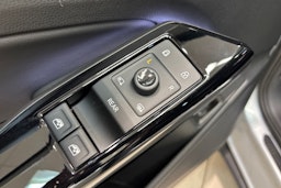 harmaa Volkswagen ID.4 2026 kuva 28.