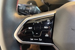 valkoinen Volkswagen ID.4 2026 kuva 13.