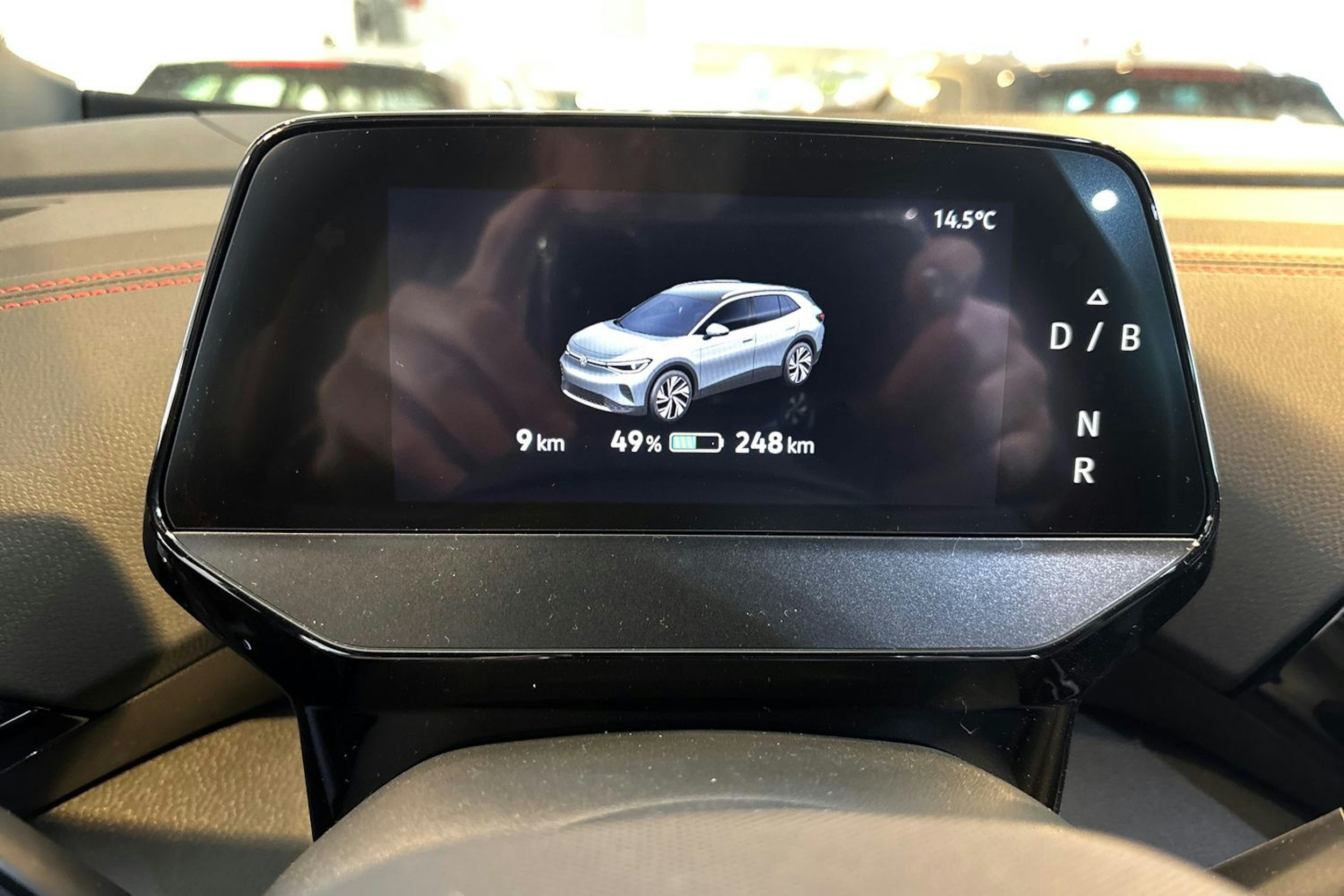 valkoinen Volkswagen ID.4 2026 kuva 15.