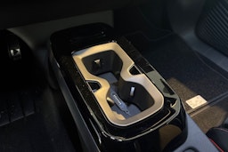 valkoinen Volkswagen ID.4 2026 kuva 25.