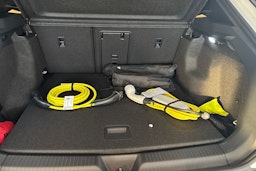 valkoinen Volkswagen ID.4 2026 kuva 27.