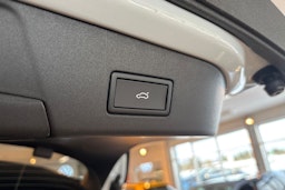 valkoinen Volkswagen ID.4 2026 kuva 28.