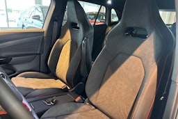 valkoinen Volkswagen ID.4 2026 kuva 29.