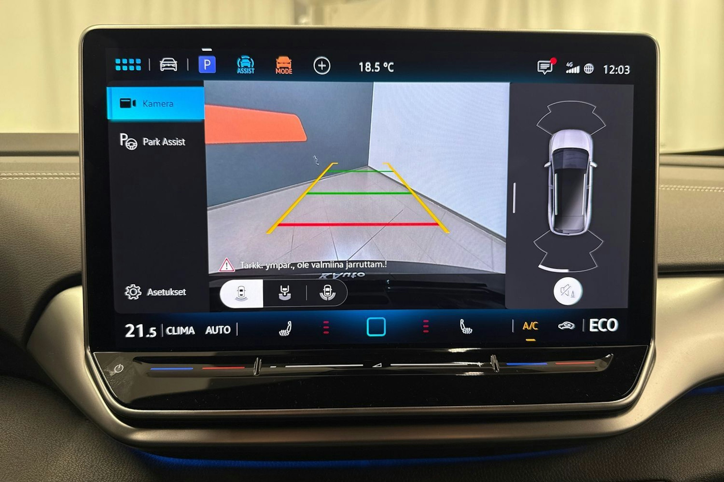 met. harmaa Volkswagen ID.4 2026 kuva 18.