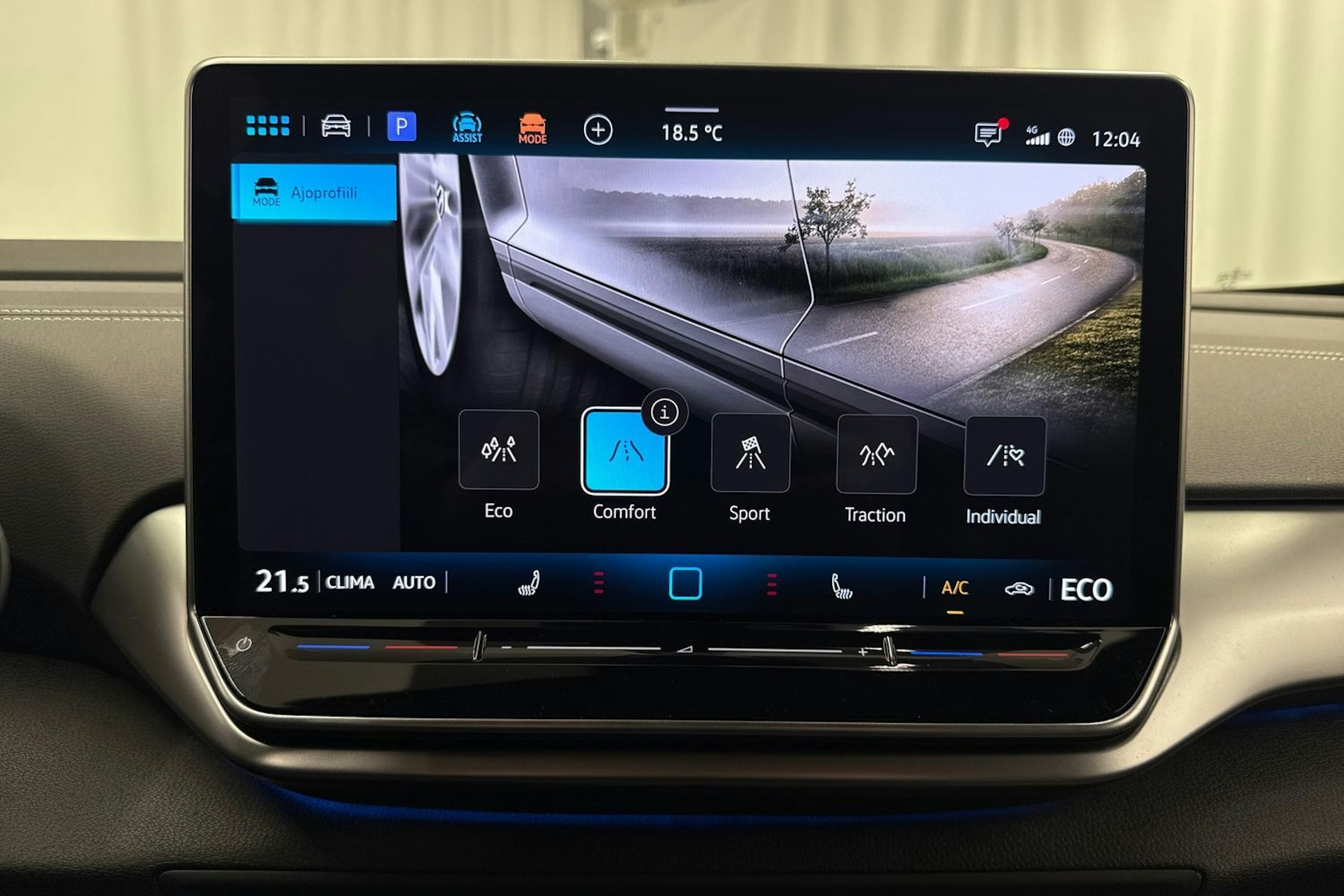 met. harmaa Volkswagen ID.4 2026 kuva 23.