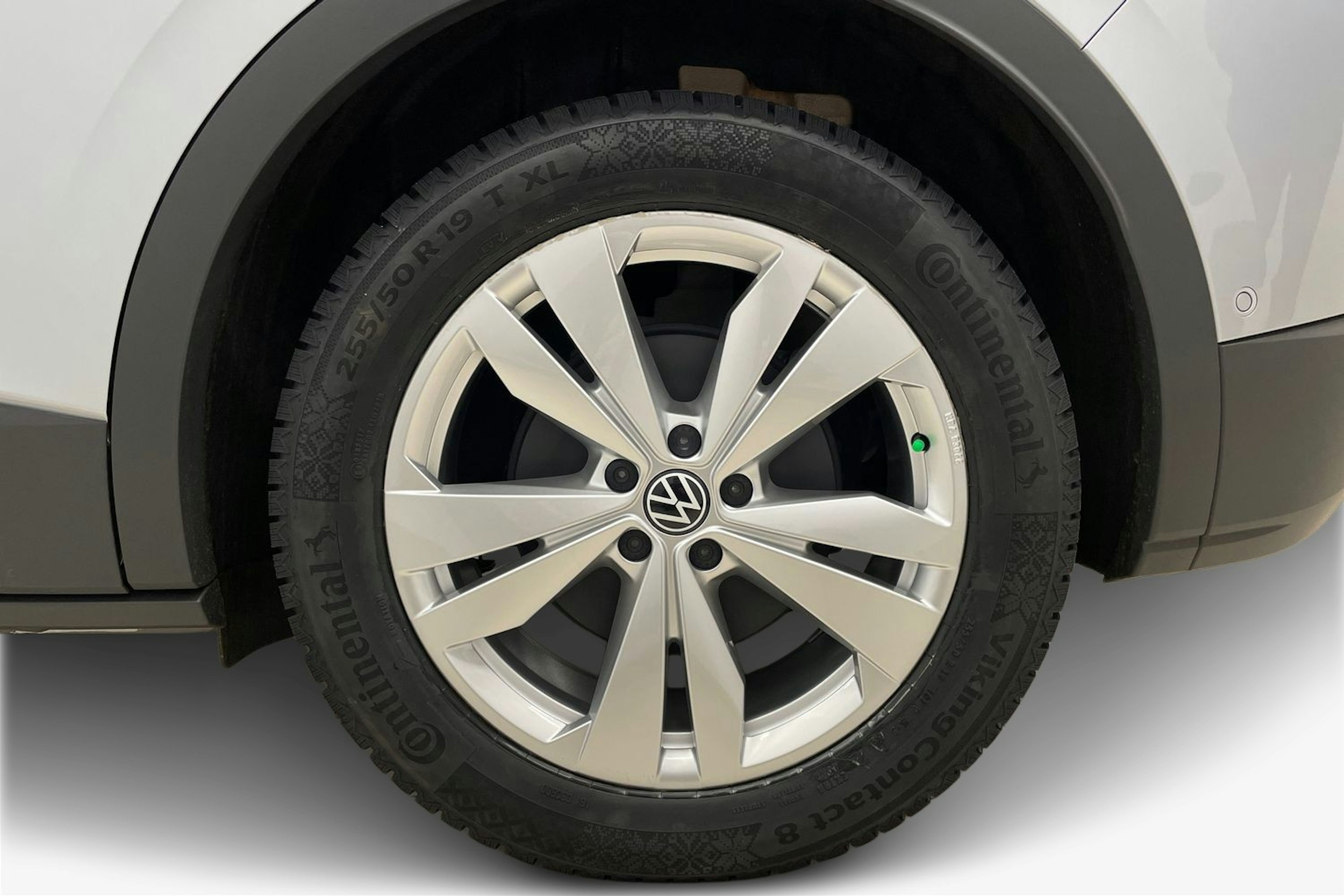 harmaa Volkswagen ID.4 2026 kuva 9.