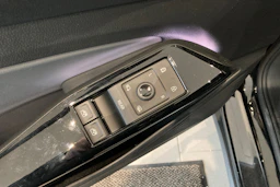 musta Volkswagen ID.4 2026 kuva 12.