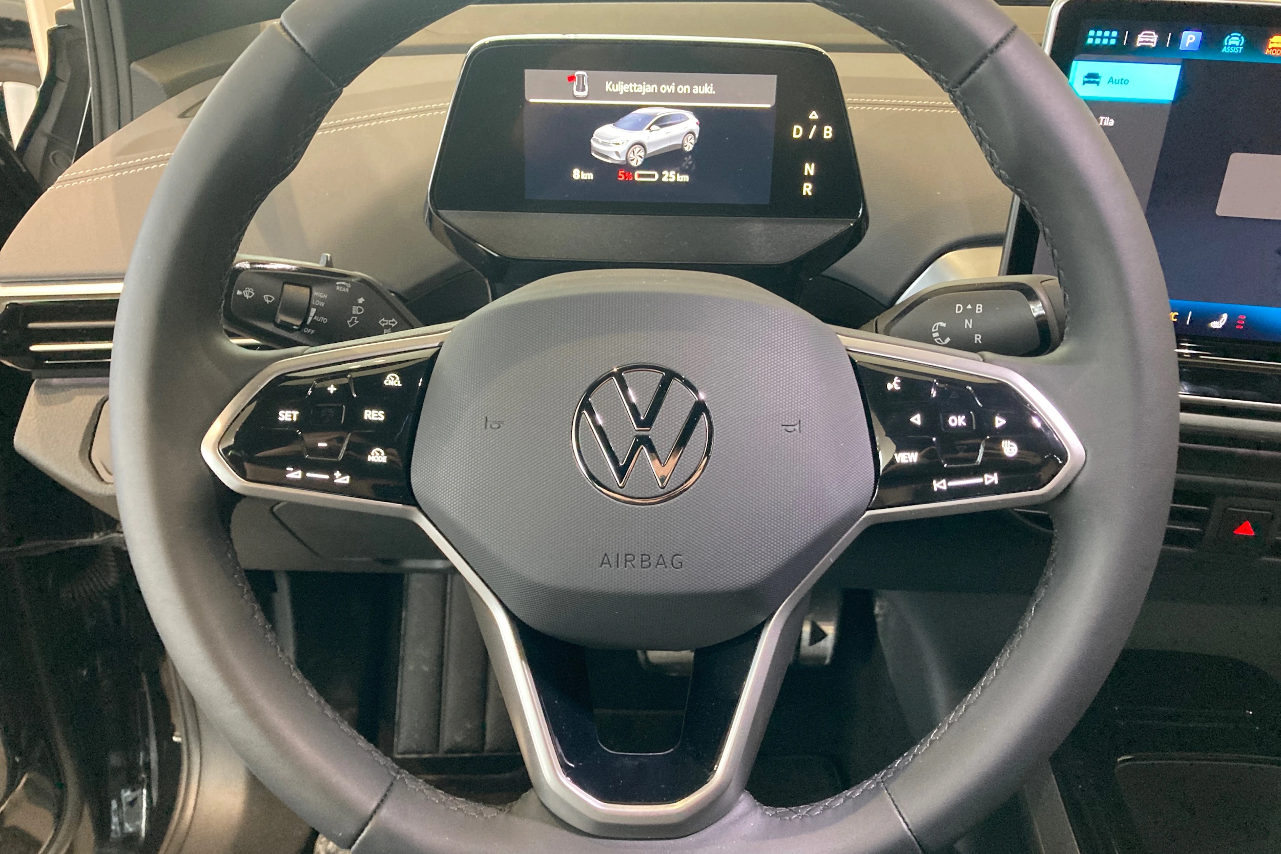 musta Volkswagen ID.4 2026 kuva 13.