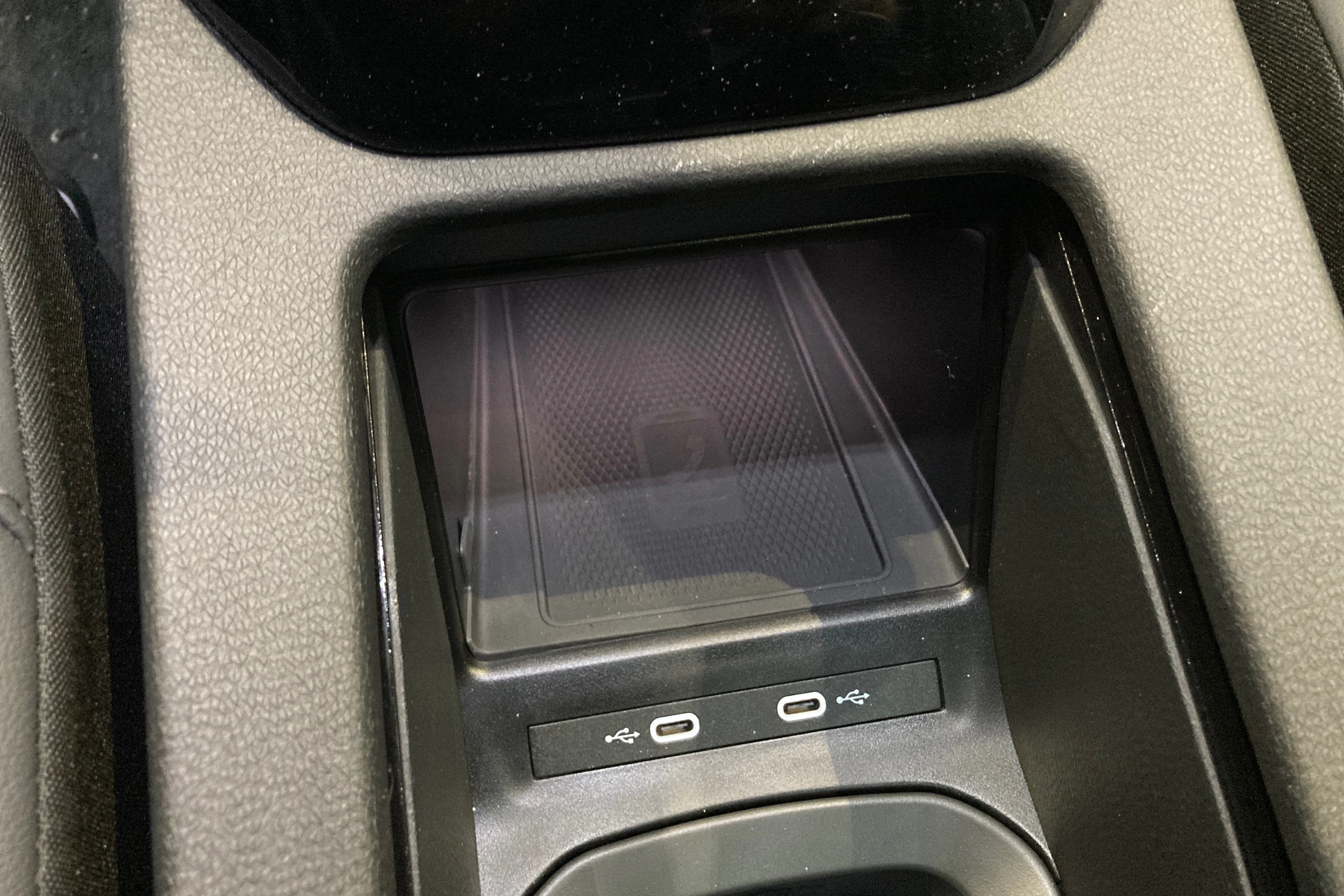 musta Volkswagen ID.4 2026 kuva 18.