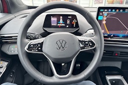 punainen Volkswagen ID.4 2026 kuva 15.