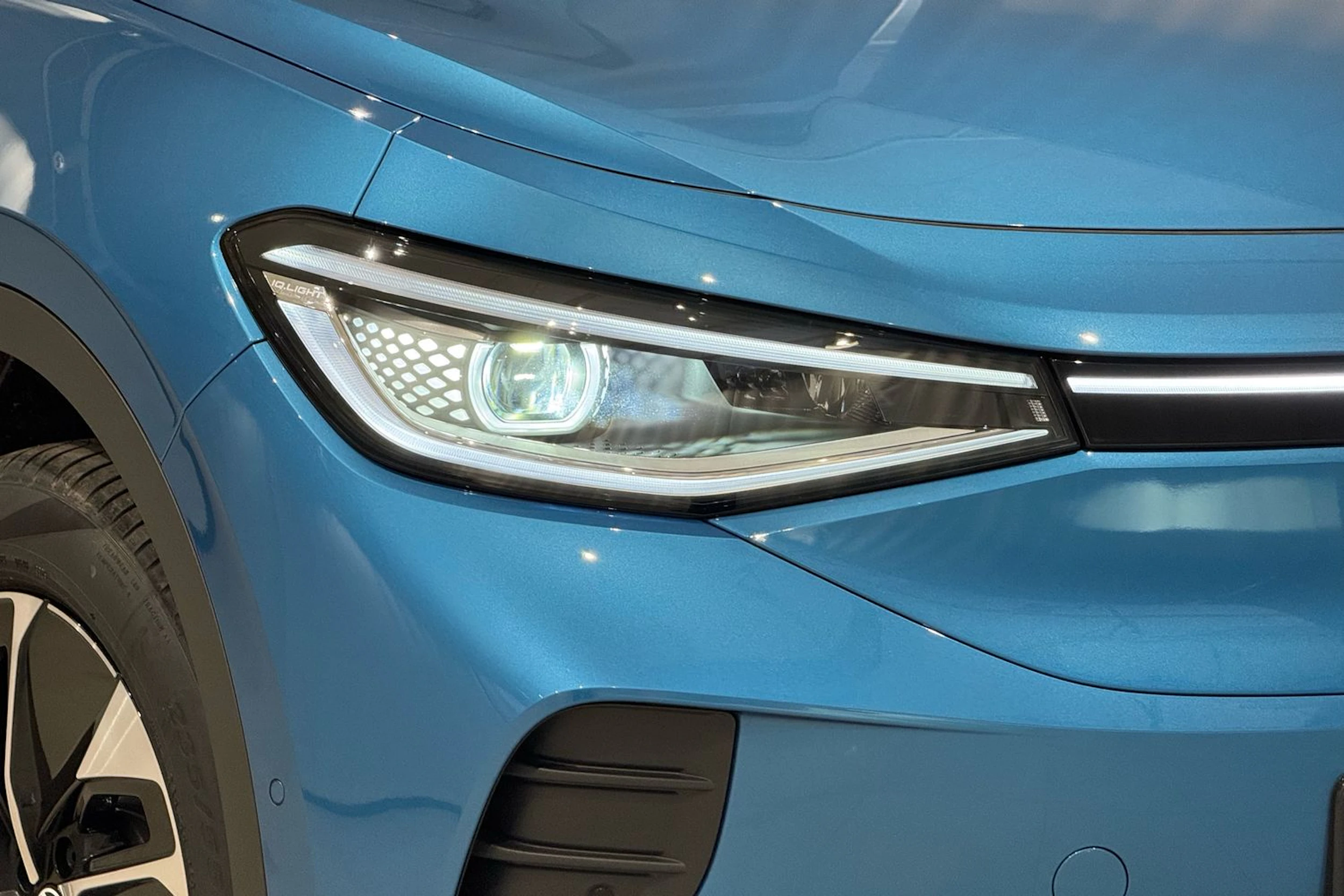 met. sininen Volkswagen ID.4 2026 kuva 10.