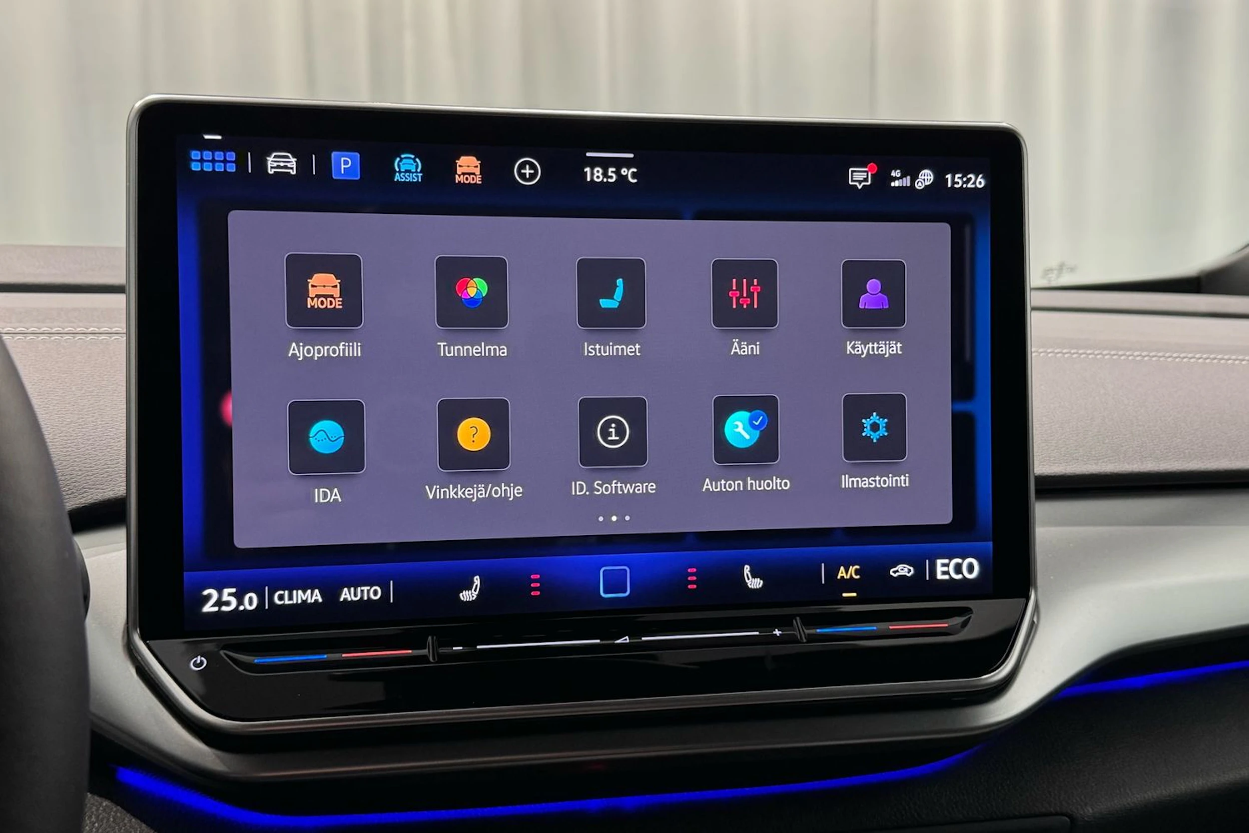 met. sininen Volkswagen ID.4 2026 kuva 21.