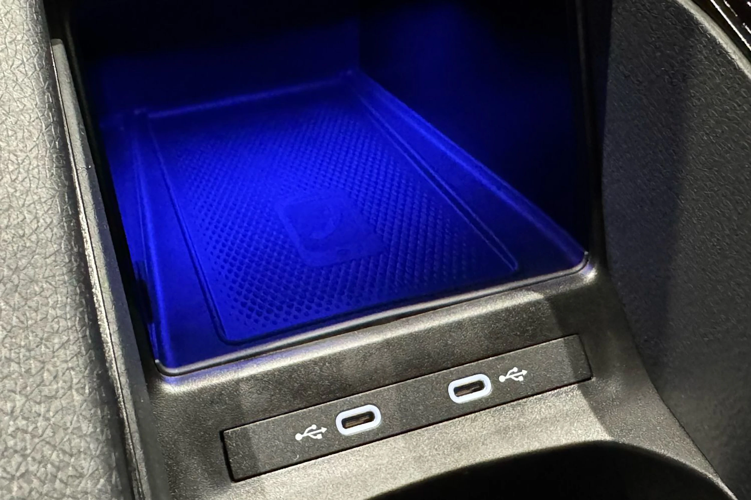 met. sininen Volkswagen ID.4 2026 kuva 32.