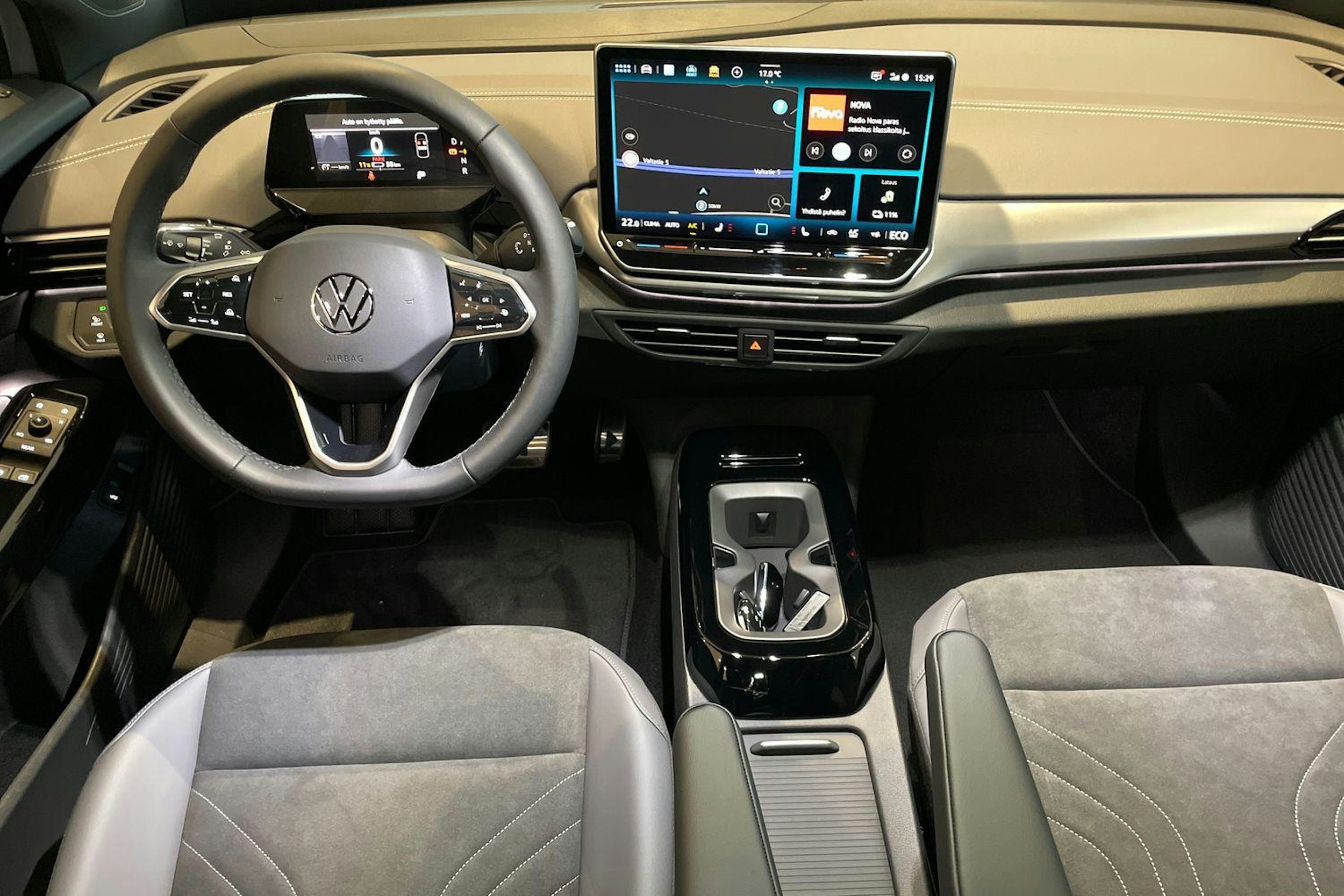 harmaa Volkswagen ID.4 2026 kuva 7.