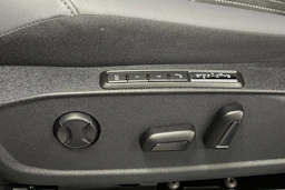 met. punainen Volkswagen ID.4 2026 kuva 14.