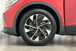 met. punainen Volkswagen ID.4 2026 kuva 24.
