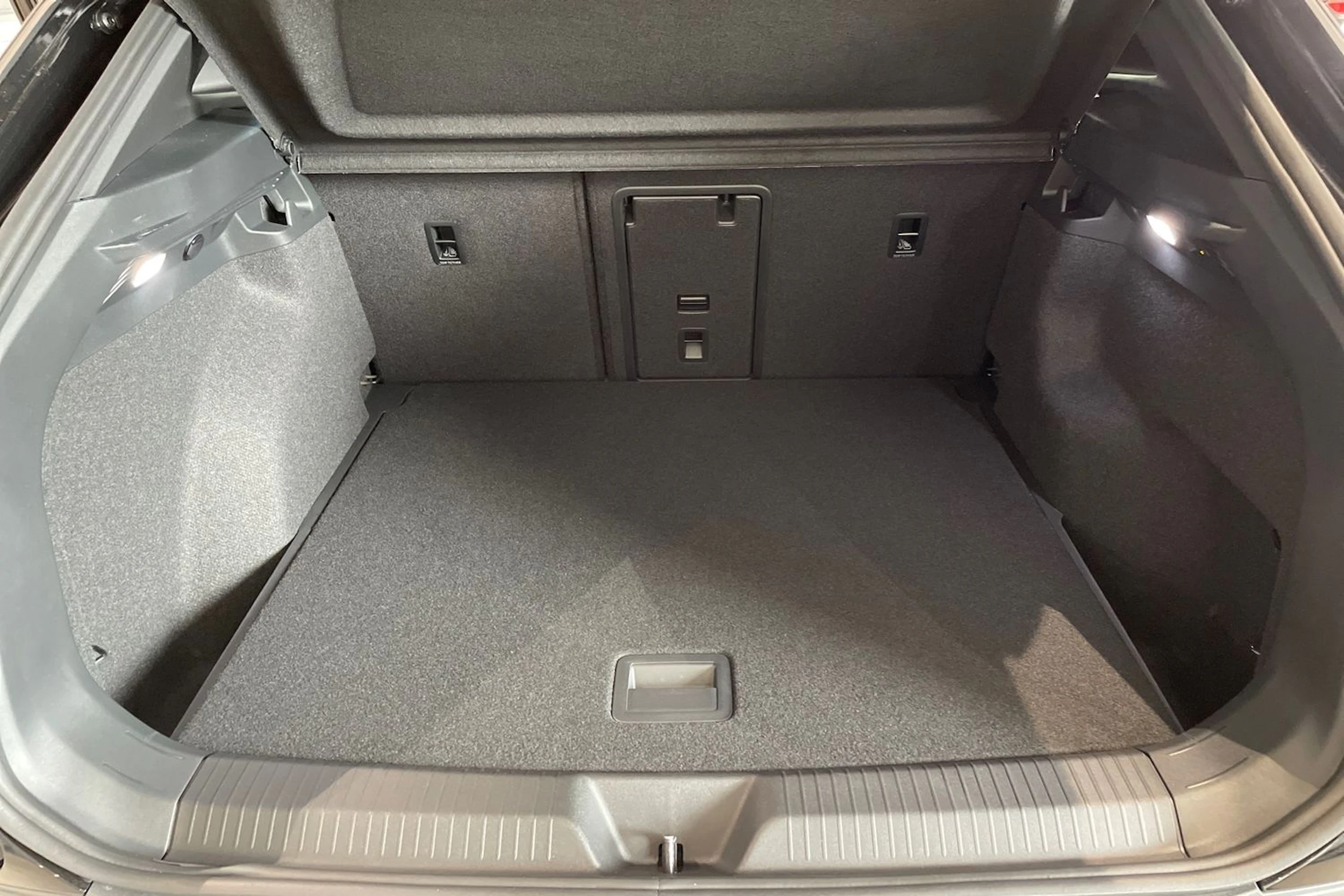 musta Volkswagen ID.4 2026 kuva 17.