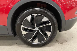 punainen Volkswagen ID.4 2026 kuva 10.