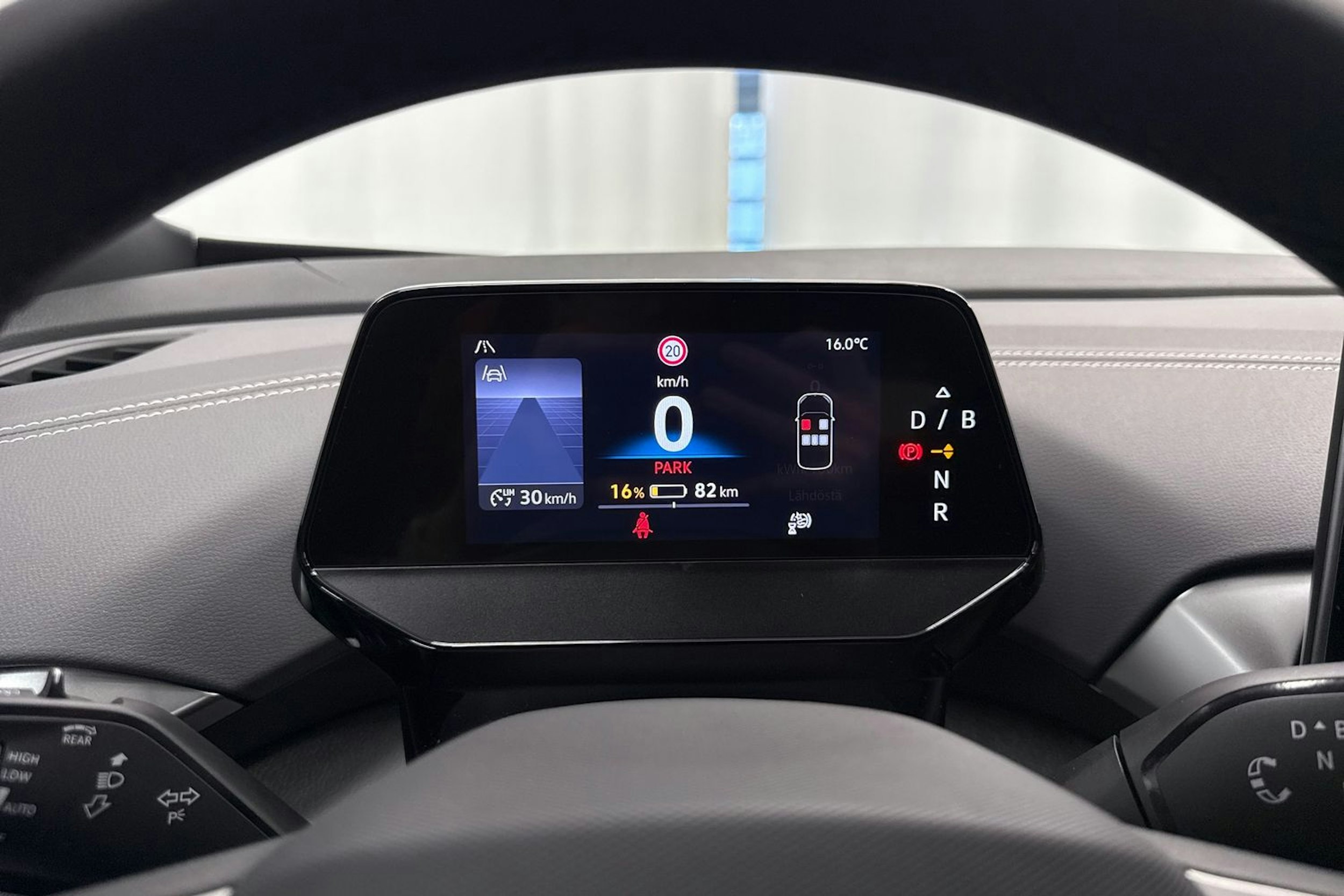 met. musta Volkswagen ID.4 2026 kuva 14.