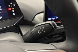 met. musta Volkswagen ID.4 2026 kuva 16.