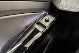 met. musta Volkswagen ID.4 2026 kuva 18.