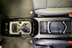 sininen Volkswagen ID.4 2026 kuva 14.