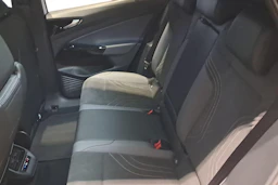 valkoinen Volkswagen ID.4 2026 kuva 8.