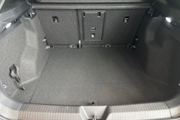 harmaa Volkswagen ID.4 2026 kuva 11.