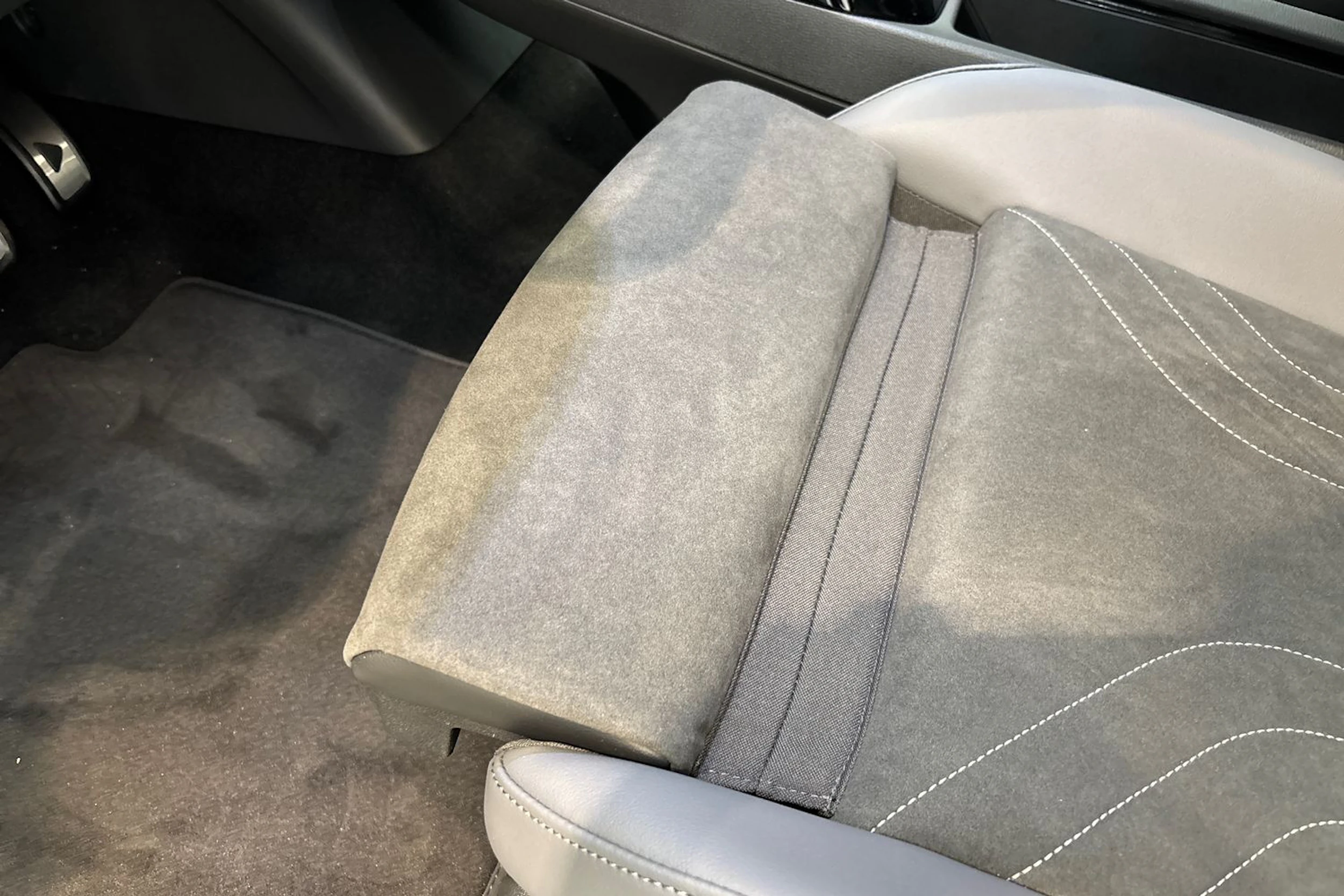 sininen Volkswagen ID.4 2026 kuva 27.