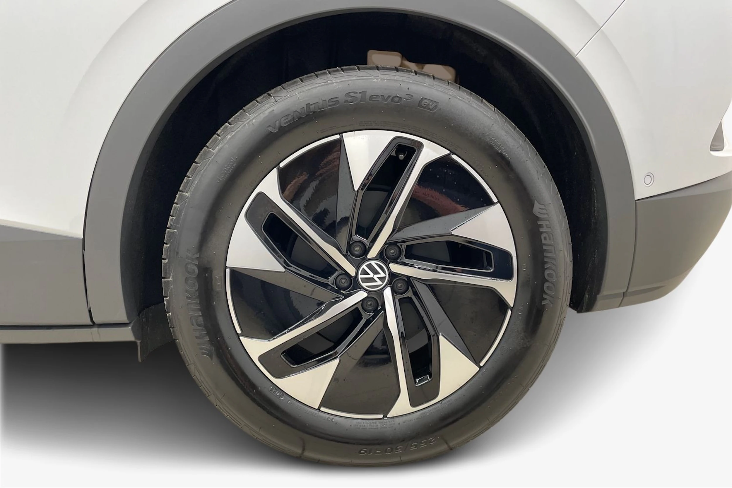 valkoinen Volkswagen ID.4 2026 kuva 9.