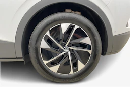 valkoinen Volkswagen ID.4 2026 kuva 9.