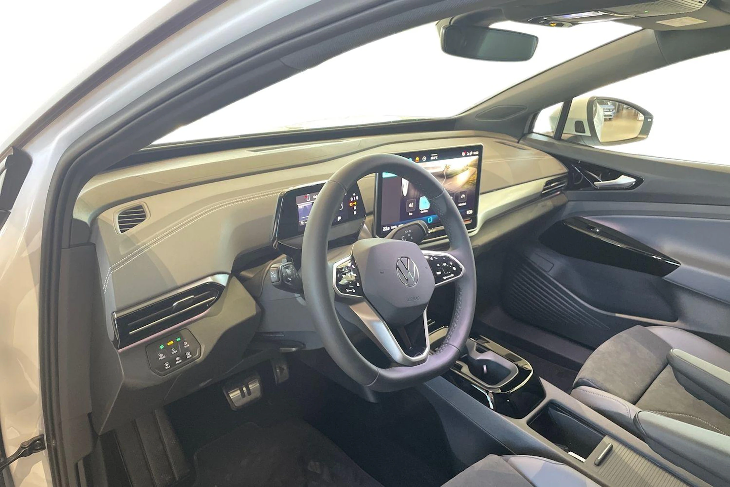 valkoinen Volkswagen ID.4 2026 kuva 6.