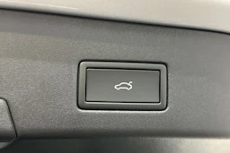 harmaa Volkswagen ID.4 2026 kuva 12.