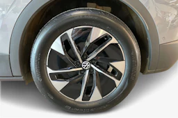 harmaa Volkswagen ID.4 2026 kuva 9.