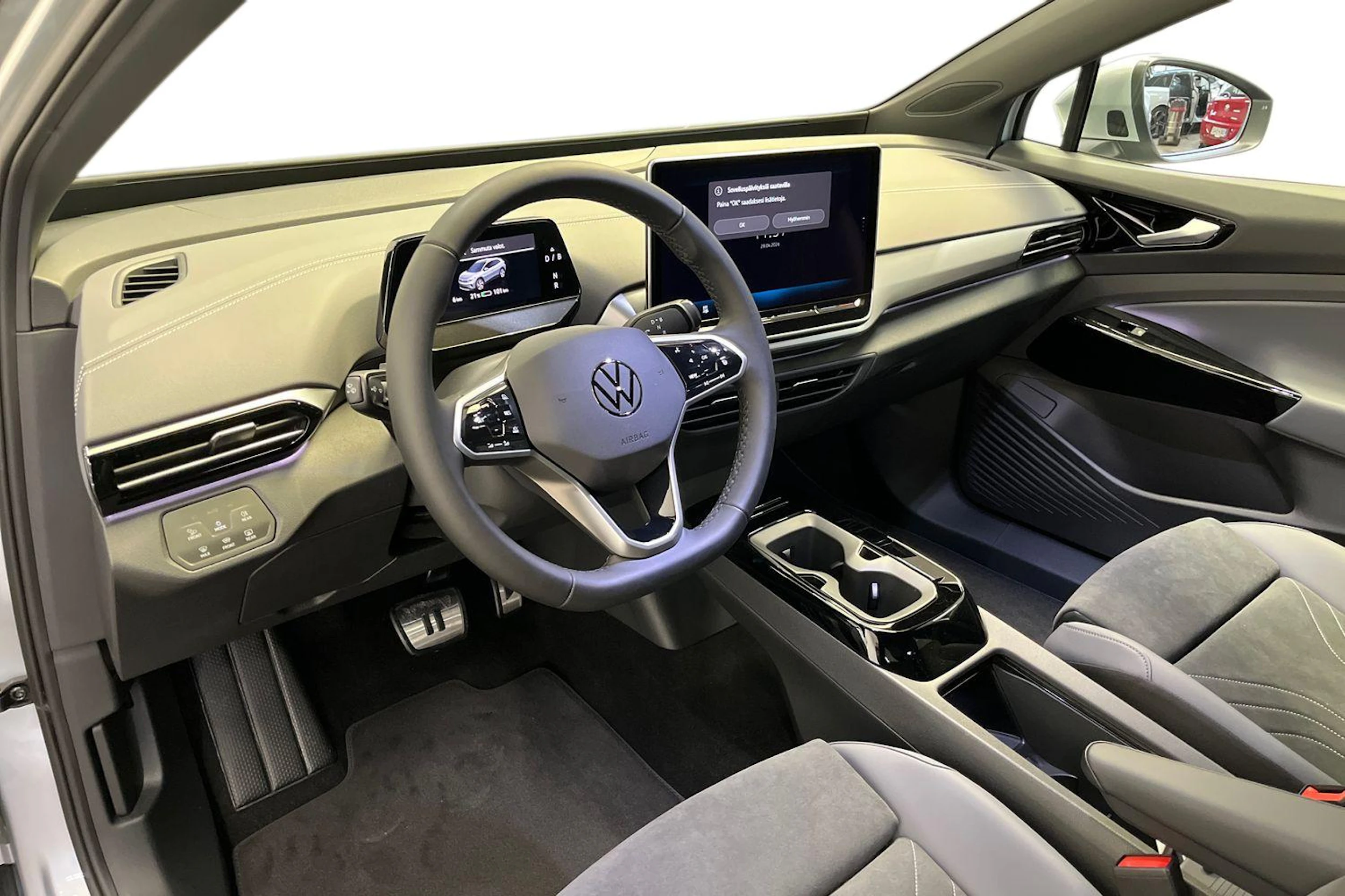 met. harmaa Volkswagen ID.4 2026 kuva 6.