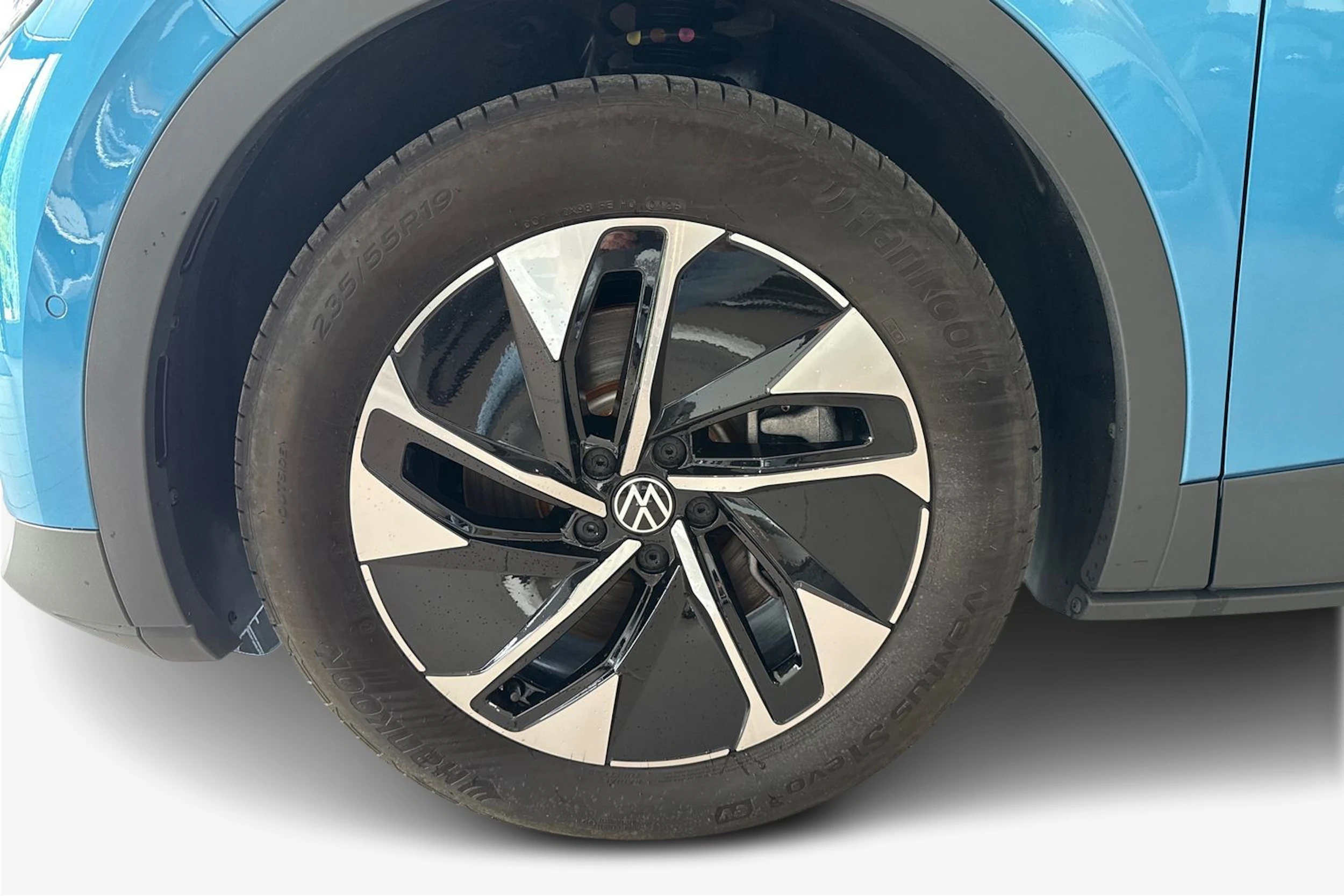 sininen Volkswagen ID.4 2026 kuva 9.