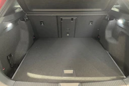 punainen Volkswagen ID.4 2026 kuva 11.