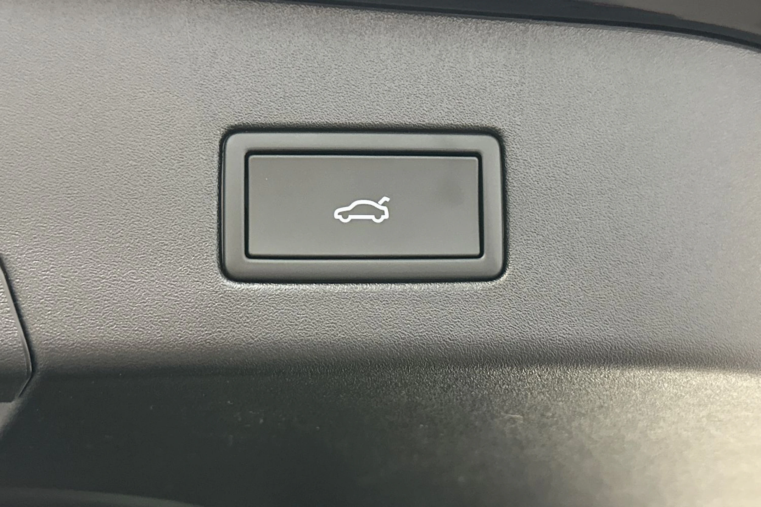 musta Volkswagen ID.4 2026 kuva 12.