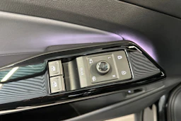 musta Volkswagen ID.4 2026 kuva 14.