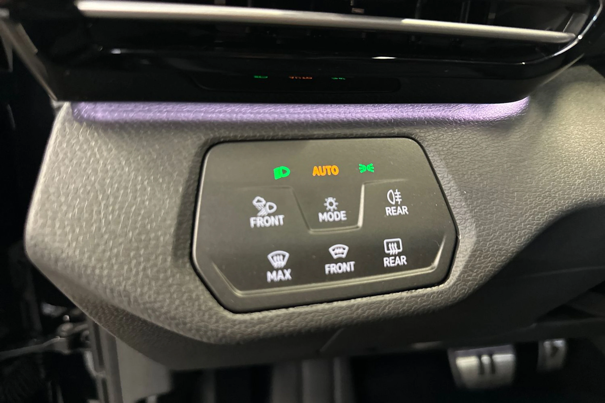 musta Volkswagen ID.4 2026 kuva 19.