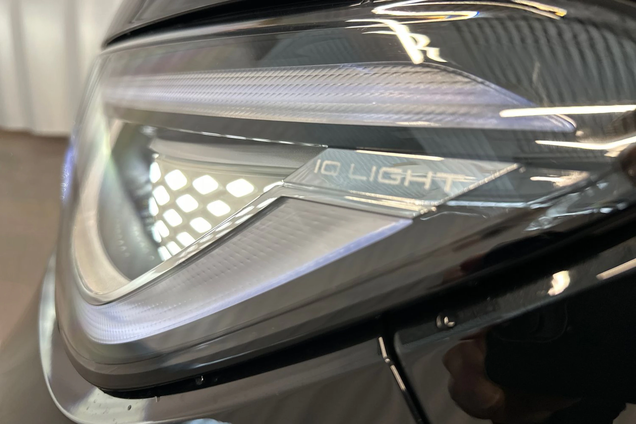 musta Volkswagen ID.4 2026 kuva 33.