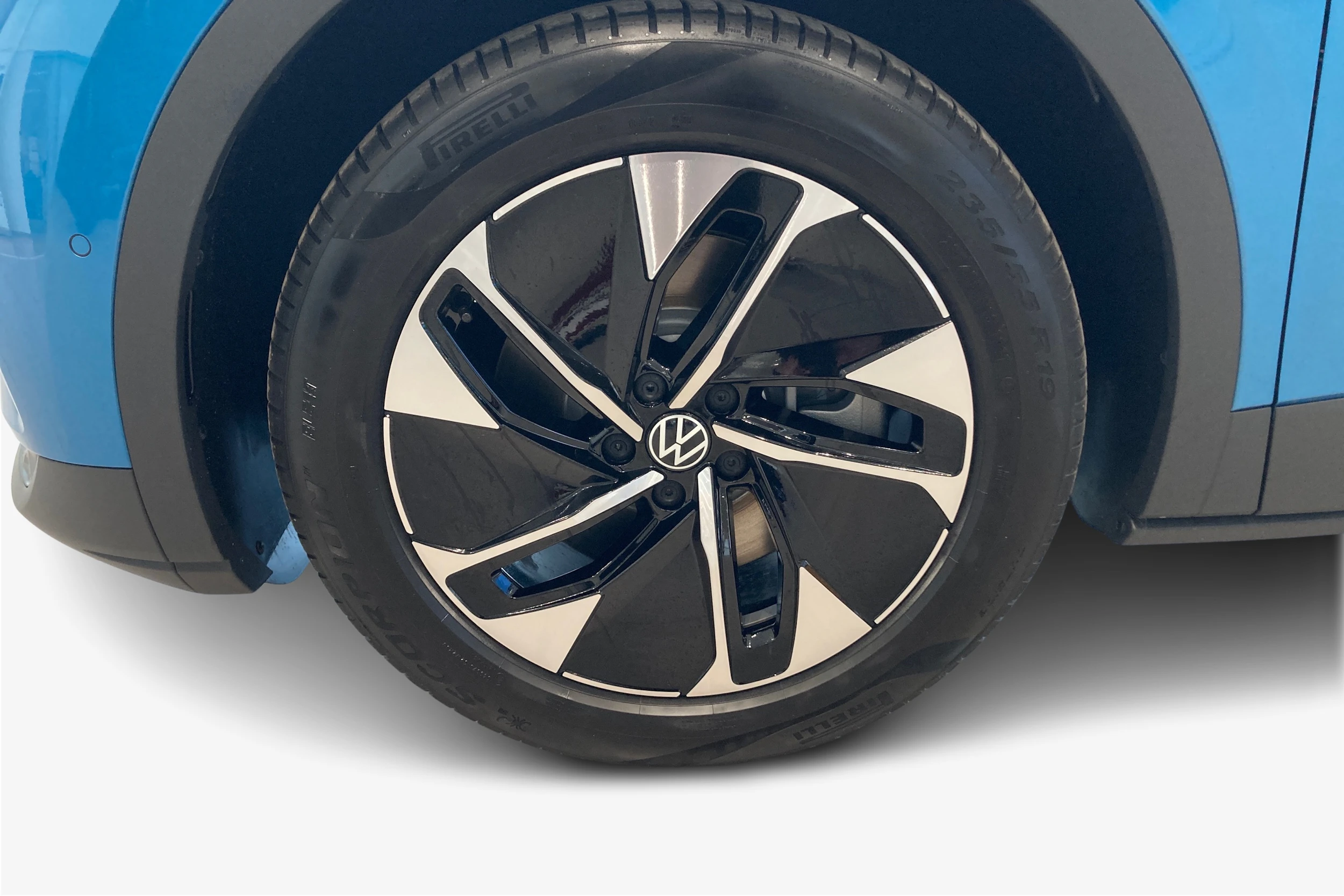 sininen Volkswagen ID.4 2026 kuva 7.