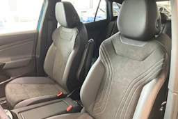 sininen Volkswagen ID.4 2026 kuva 9.