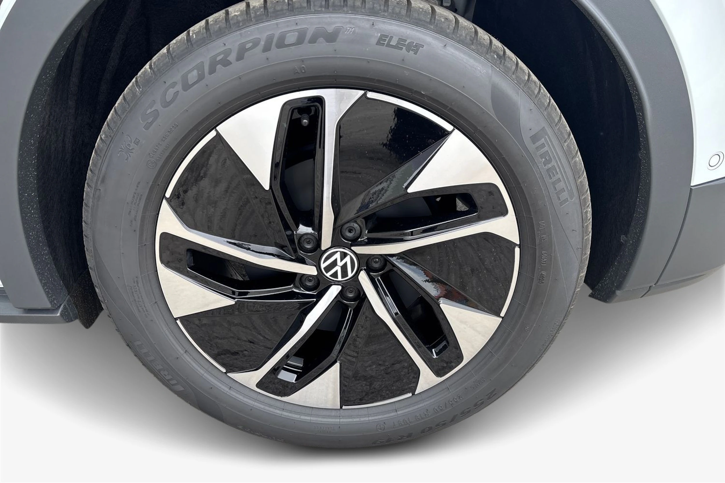 valkoinen Volkswagen ID.4 2026 kuva 9.