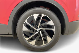 punainen Volkswagen ID.4 2026 kuva 9.