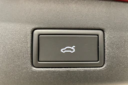 punainen Volkswagen ID.4 2026 kuva 15.