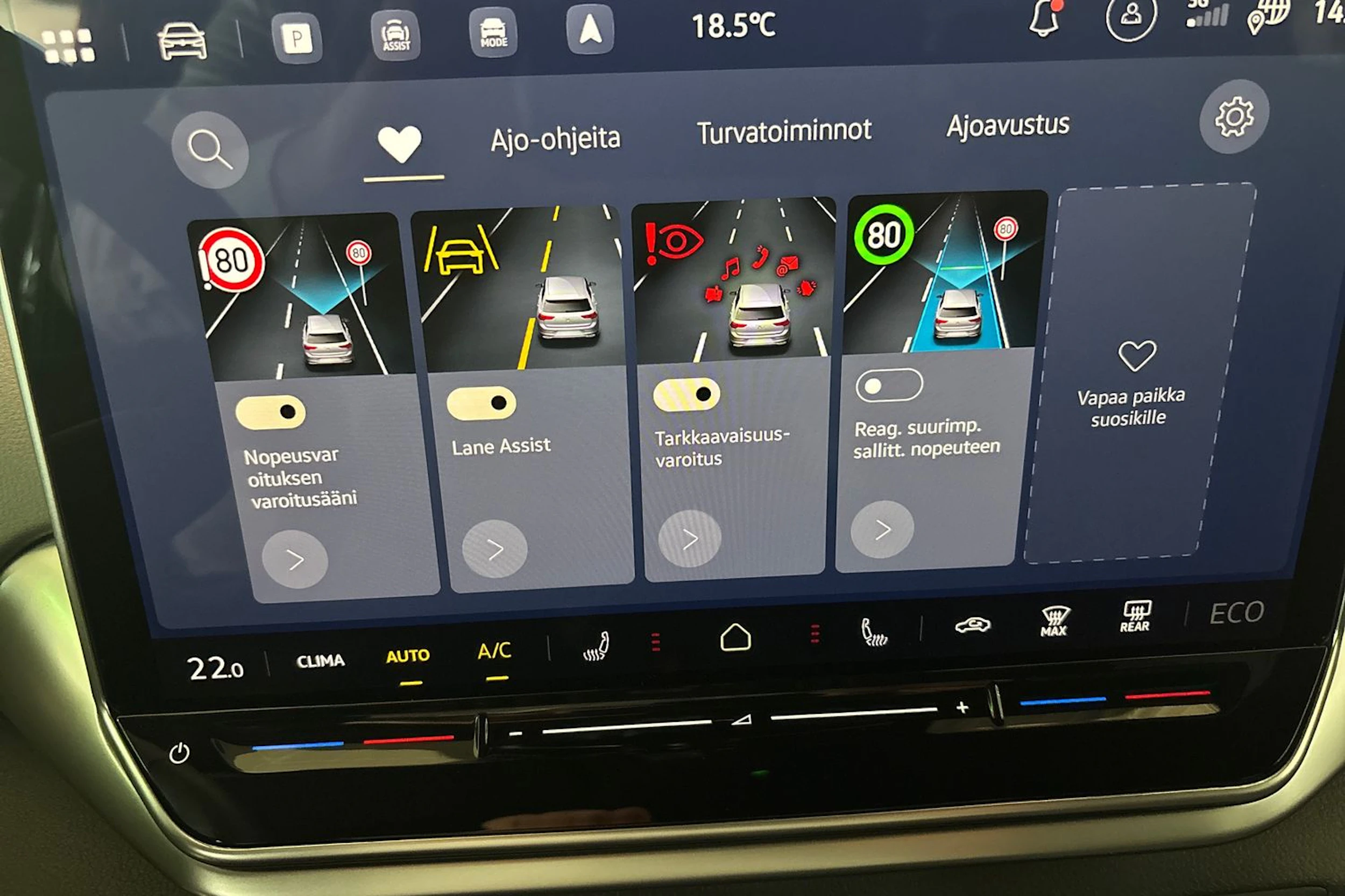 musta Volkswagen ID.4 2027 kuva 18.
