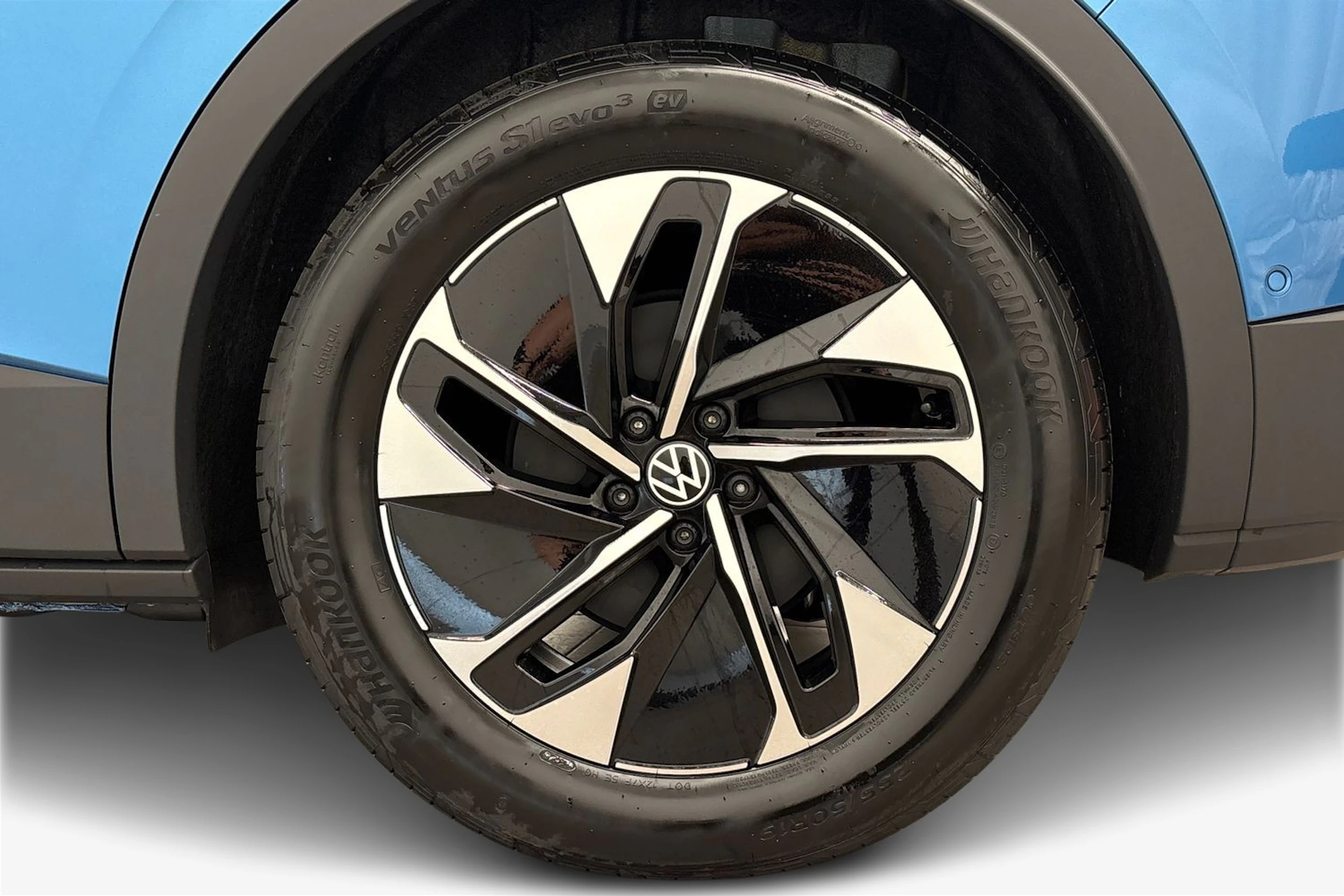 met. sininen Volkswagen ID.4 2027 kuva 9.