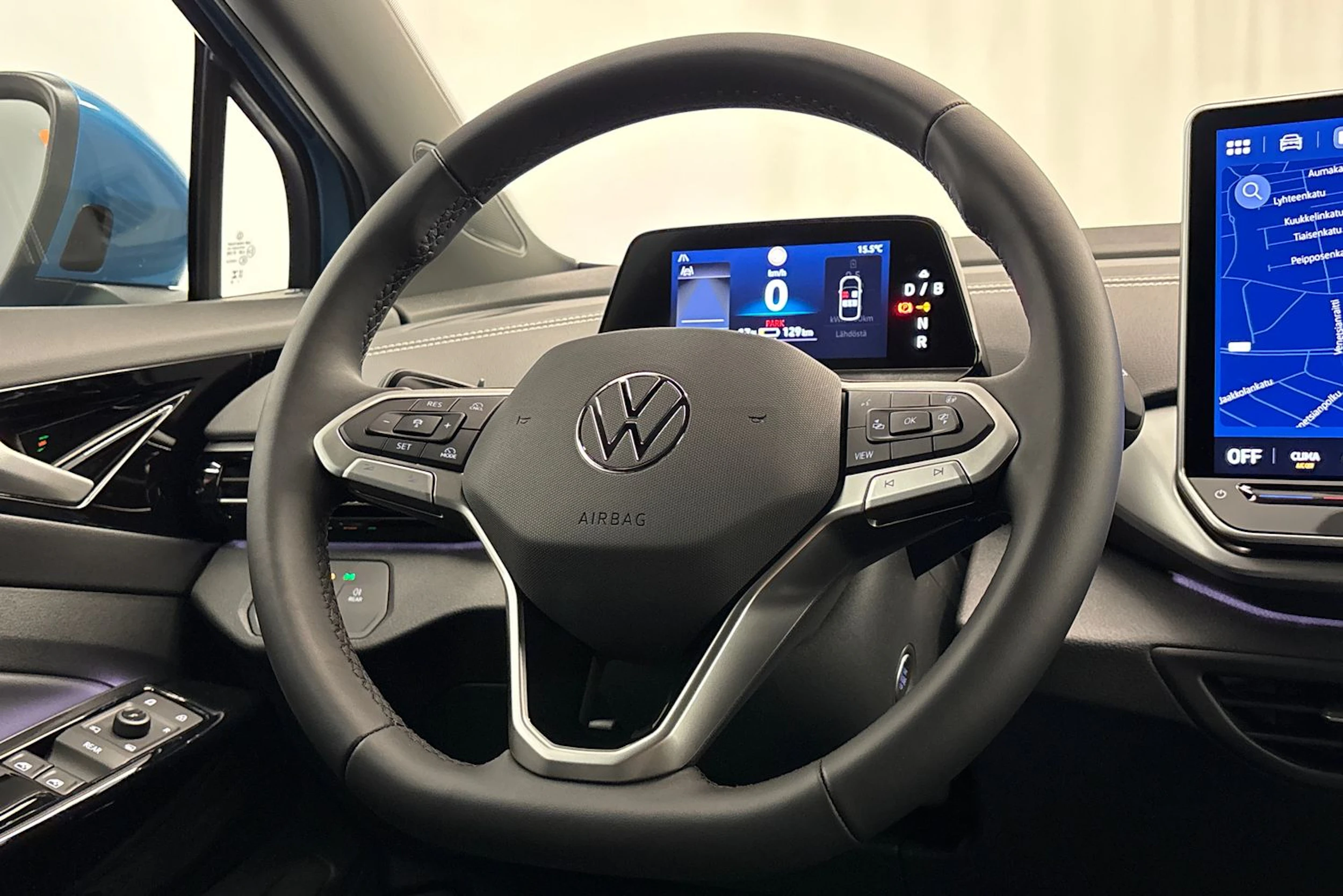 met. sininen Volkswagen ID.4 2027 kuva 13.