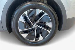harmaa Volkswagen ID.4 2026 kuva 9.